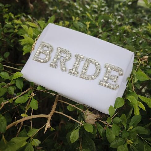 حقيبة مستحضرات التجميل MIRIFRIGE Bride Patch MRS، حقيبة أدوات الزينة للمكياج بحروف من حجر الراين اللؤلؤي للنساء، حقيبة صغيرة محمولة من جلد البولي يوريثان مقاومة للماء ومحفظة سفر بسحاب منظم تخزين WH (العروس W) in Saudi Arabia