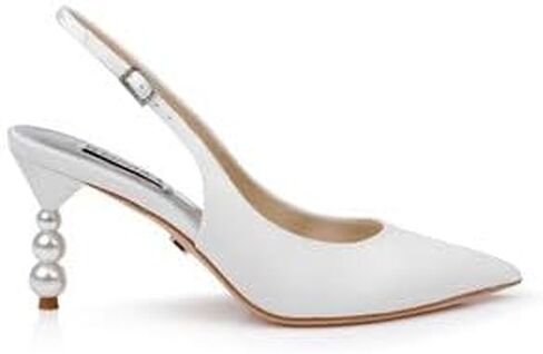 Badgley Mischka women's Beatrix Pump in Saudi Arabia