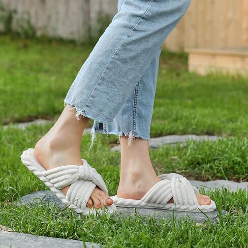 شبشب نسائي من Cozyfurry مصنوع من إسفنج الذاكرة وسروال قصير مزود بفيونكة وأشرطة متقاطعة مفتوحة من الأمام شبشب لغرفة النوم حذاء مريح عصري هدية in Kuwait