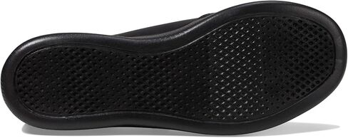 حذاء رياضي نسائي من Skechers سهل الانزلاق بدون استخدام اليدين Skip B لطيف كلاسيكي in Saudi Arabia