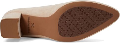 Johnston & Murphy Women's Vicki Pump in Saudi Arabia