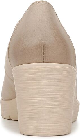 Naturalizer women's Classic Pump in Saudi Arabia