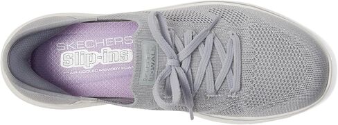 حذاء رياضي Go Walk 7 للنساء من Skechers بدون استخدام اليدين in Kuwait