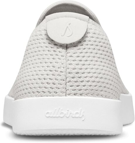 أحذية رياضية نسائية من Allbirds Tree Loungers للاستخدام اليومي، يمكن غسلها في الغسالة ومصنوعة من مواد طبيعية in Kuwait