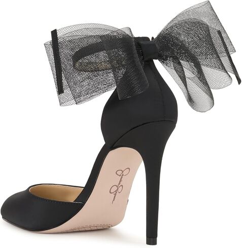 Jessica Simpson women's Phindies Pump in Saudi Arabia