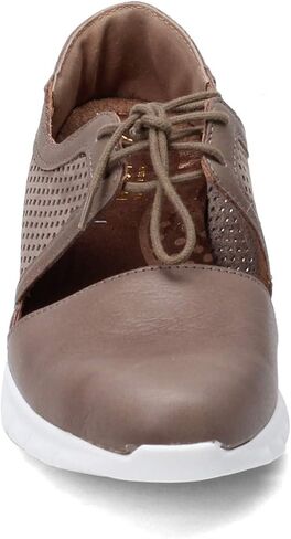 حذاء Ophelia نسائي من NAOT برباط ناعم من الحجر الناعم Lthr/Stone Nubuck Combo 8-8.5 M US in Saudi Arabia
