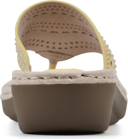 CLIFFS BY WHITE MOUNTAIN Women's Comate Flip-Flop in Saudi Arabia