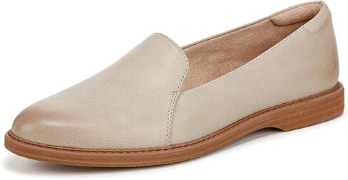 Naturalizer women's Classic Loafer in Kuwait