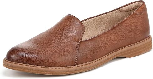 Naturalizer women's Classic Loafer in Kuwait
