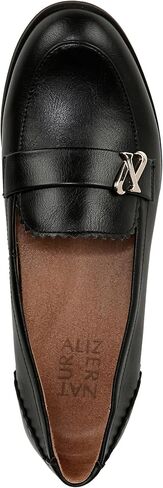 حذاء لوفر كلاسيكي للنساء من ناتشوراليزر in Kuwait