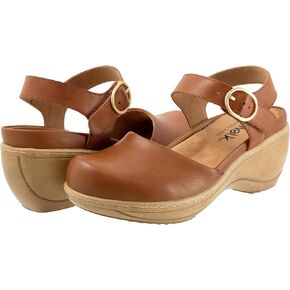 SoftWalk Women's Mabelle Clog, Luggage, 8