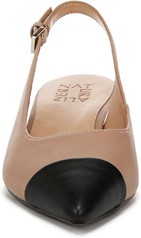 Naturalizer Women's Classic Pump in Kuwait