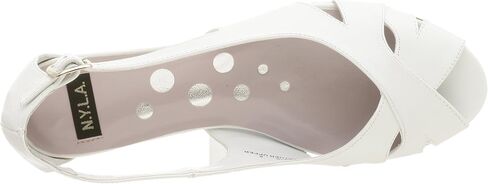 N.Y.L.A. Women's Campie Flat in Saudi Arabia