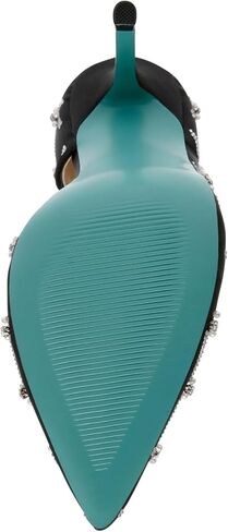 Betsey Johnson women's Cruze Pump in Saudi Arabia