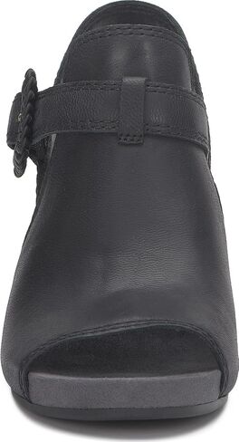 Lucky Brand women's Juliane Heeled Sandal in Saudi Arabia
