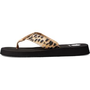 Yellow Box Women's Finwick Sandal