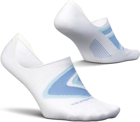 أقدام المرأة اليومية غير مرئية in Kuwait