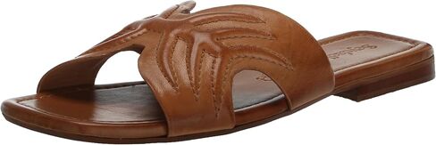Seychelles Women's Madhu Flat Sandal in Saudi Arabia
