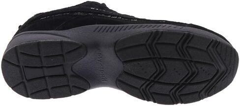 Easy Spirit women's Romy30 Sneaker in Saudi Arabia