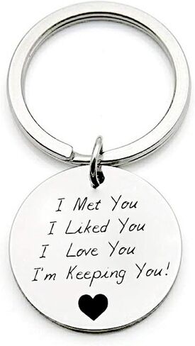 سلسلة مفاتيح هدايا للأزواج من ShiQiao Spl، هدية لصديقتك، I Met You I Like You I Love You I'm Keeping You Keyring هدايا عيد الميلاد في عيد الحب للزوج والزوجة ¡ in Saudi Arabia