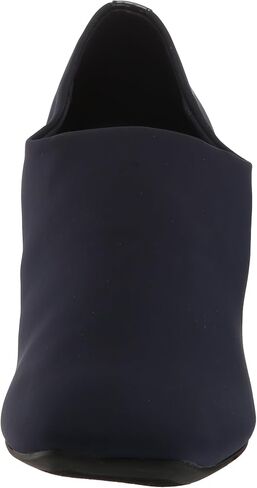 Anne Klein Treena in Saudi Arabia