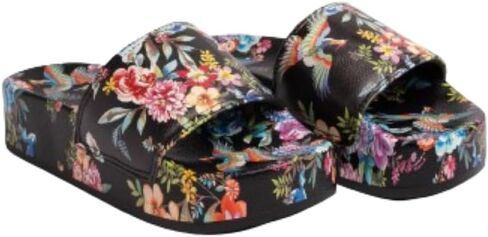 Generic womens Slip on in Saudi Arabia