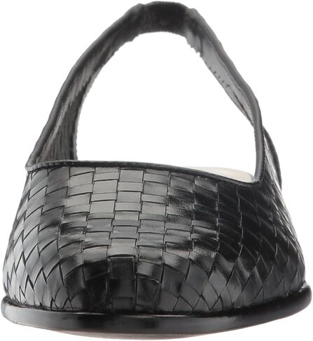Trotters Women's Lucy Flat in Saudi Arabia