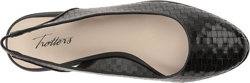 Trotters Women's Lucy Flat in Saudi Arabia