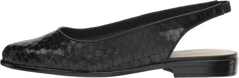 Trotters Women's Lucy Flat in Saudi Arabia