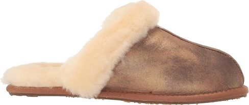 LUXE Women's Closed Mule Slipper in Saudi Arabia
