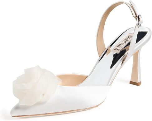 Badgley Mischka Women's CARLISE Pump, Soft White, 6.5 in Saudi Arabia