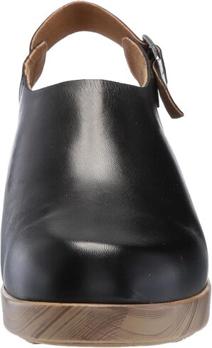SoftWalk Women's Fairbanks Clog in Saudi Arabia