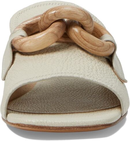 إينا آيفوري بيتيتغرين الاتحاد الأوروبي 37 (سيدات الولايات المتحدة 7) م in Kuwait