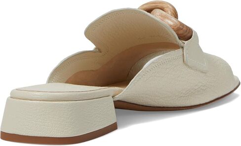 إينا آيفوري بيتيتغرين الاتحاد الأوروبي 37 (سيدات الولايات المتحدة 7) م in Kuwait