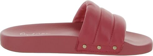 Dr. Scholl's Pisces Chill in Saudi Arabia