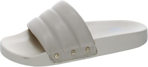 Dr. Scholl's Pisces Chill in Saudi Arabia