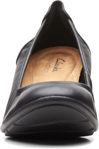 Clarks Women's Neiley Pearl in Saudi Arabia