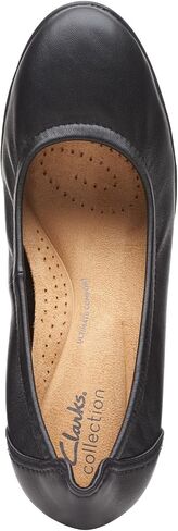 Clarks Women's Neiley Pearl in Saudi Arabia