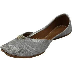 Gold Punjabi Jutti for Ladies Jutti Shoes Punjabi Shoes Handmade Shoes Ethnic Mojari Traditional