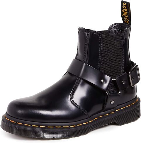 أحذية Dr. Martens النسائية Wincox Chelsea in Saudi Arabia
