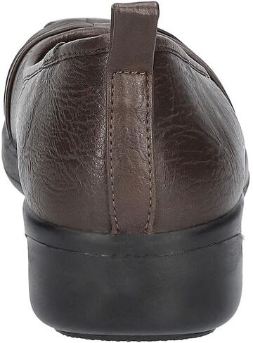 Easy Street women's Haley Sneaker in Saudi Arabia