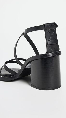 صنادل Lynette للسيدات من See by Chloe in Kuwait