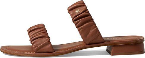 برونو ماجلي إيسوتا كونياك الاتحاد الأوروبي 38.5 (سيدات الولايات المتحدة 8.5) B (M) in Kuwait