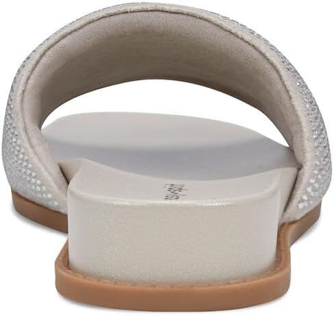 Easy Spirit Women's Torin Flat Sandal in Saudi Arabia