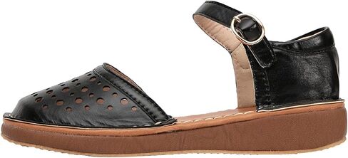 GATUXUS Women's Low Wedge Ankle Strap Buckle Flats Shoes Closed Toe Roman Cage Cusual Flat Sandals in Kuwait