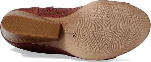 ميز موز كايلا in Kuwait