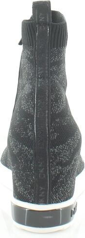 أحذية رياضية نسائية كاجوال وعصرية من DKNY من نوع Cali Knit in Saudi Arabia