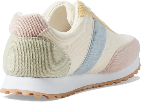 Dirty Laundry Women's Desert Dog Sneaker in Kuwait
