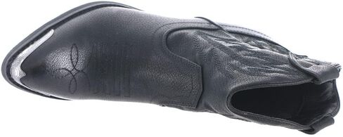 حذاء تايلور للكاحل للسيدات من VERY VOLATILE in Kuwait