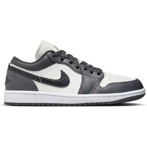 Nike womens Low-top Sneakers